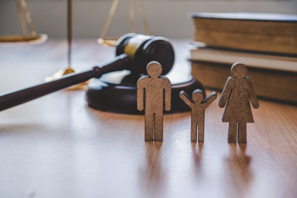 Lawyer Scales Justice - Law Concepts on Human Rights Derecho de Familia en Costa Rica - Divorcios en Costa Rica