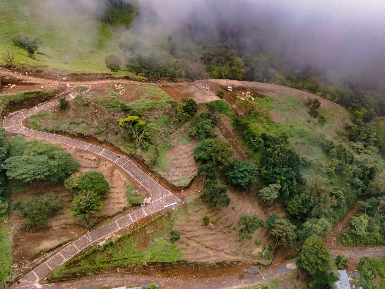 Residencial Quetzal Paraiso-Costa Rica Lotes listos para la construcción